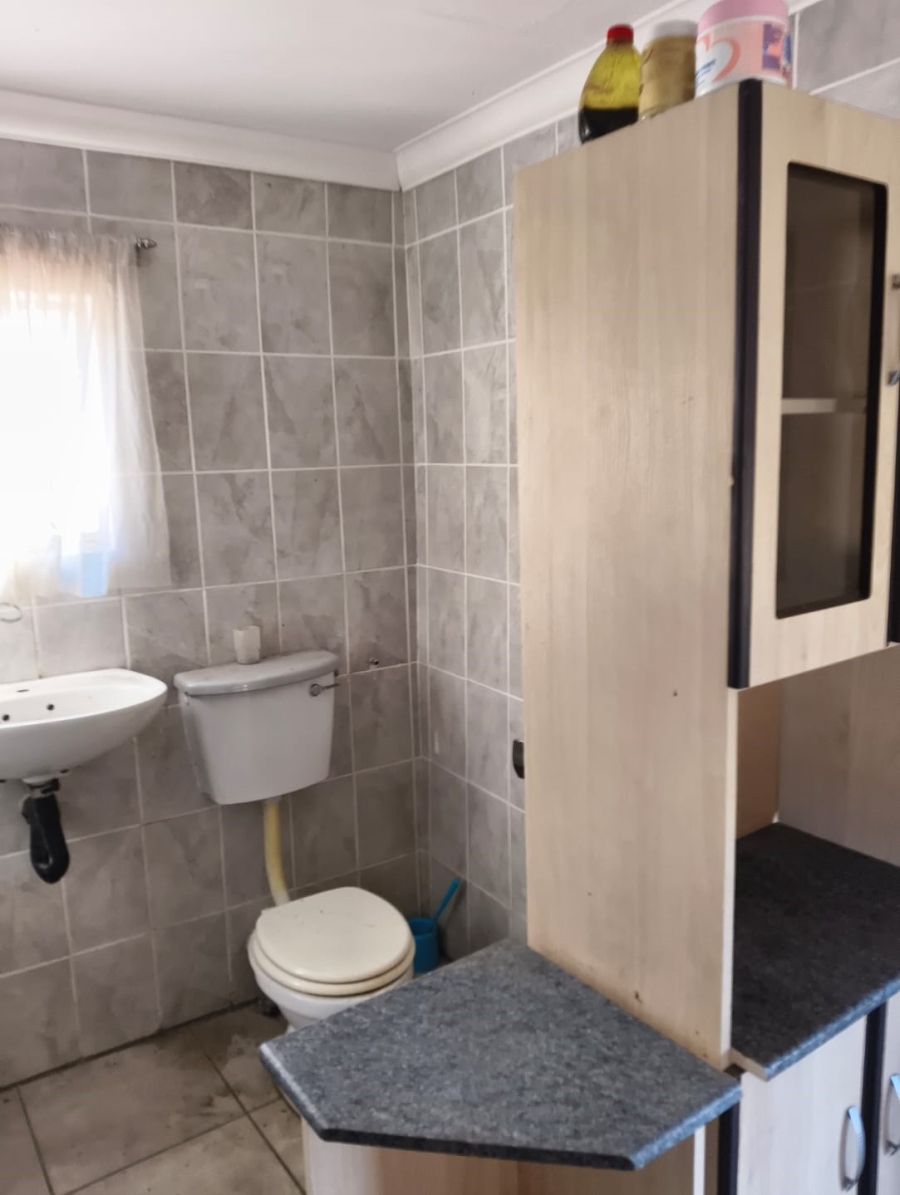 3 Bedroom Property for Sale in Theunissen Free State
